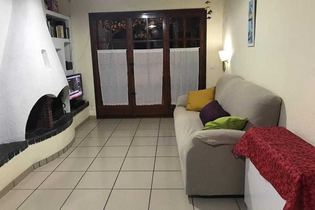 Casita blanca con fibra óptica y piscina cominutaria Vila Tossa de Mar Exterior foto